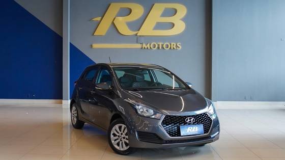 HYUNDAI HB20 1.6 COMFORT PLUS 16V FLEX 4P AUTOMÁTICO HYUNDAI HB20 1.6 COMFORT PLUS 16V FLEX 4P AUTOMÁTICO